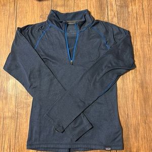 Patagonia capilene base layer size XL14